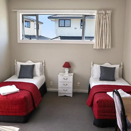 Baywatch Motor Lodge Тимару Екстериор снимка